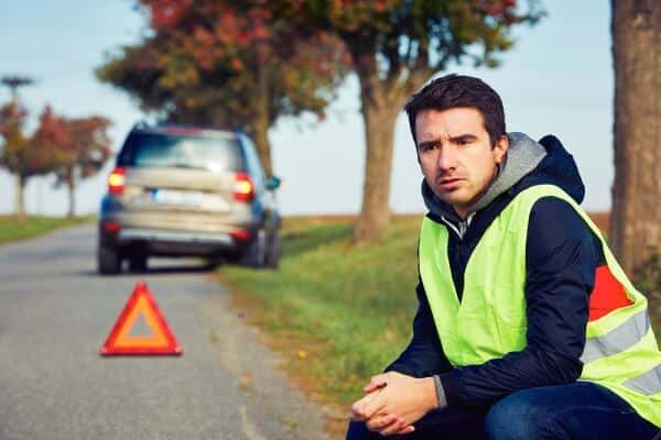 How to Stay Safe During a Roadside Emergency